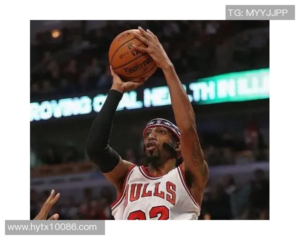 卡梅隆约翰逊的篮球之路：从新秀到明星的成长故事