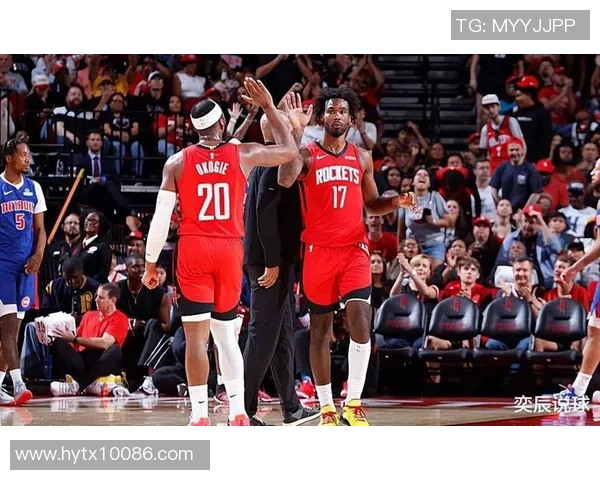 火箭队与马刺队激战35秒精彩瞬间全场回顾
