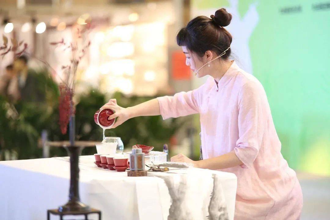 ob体育品茗十三式这才是真正的中邦茶道全流程！(图3)