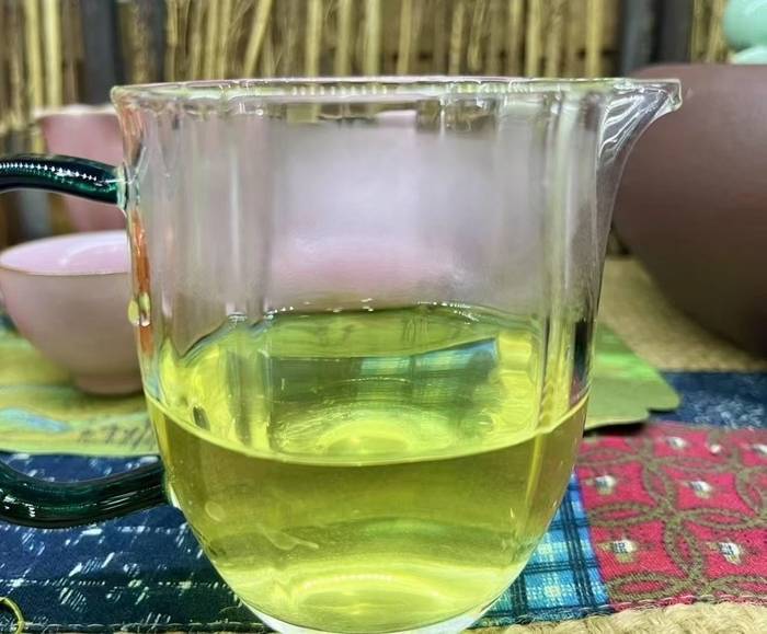 3月“微冷”4月“回暖”济南茶市“平价茶”受热捧ob体育(图3)